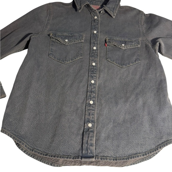 Levi's Classic Size Small Women Gray Denim Shirt Pearl Snap Long Sleeve Western - Picture 2 of 16